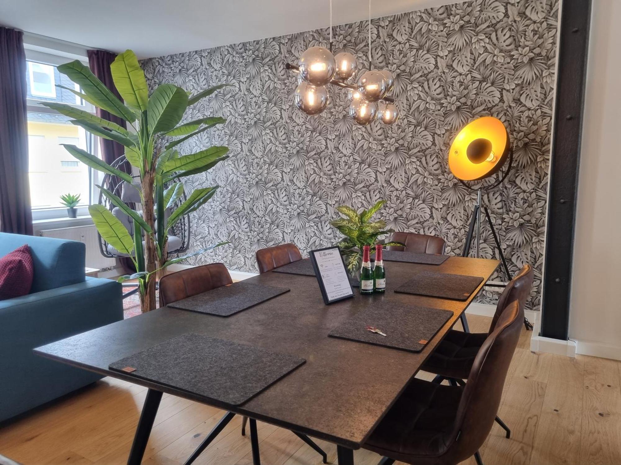 Maremar - Style-Loft Am Ferberturm - 2 Schlafzimmer - Luxus Boxspringbett - Arbeitsplaetze - Highspeed Wlan 格拉 外观 照片