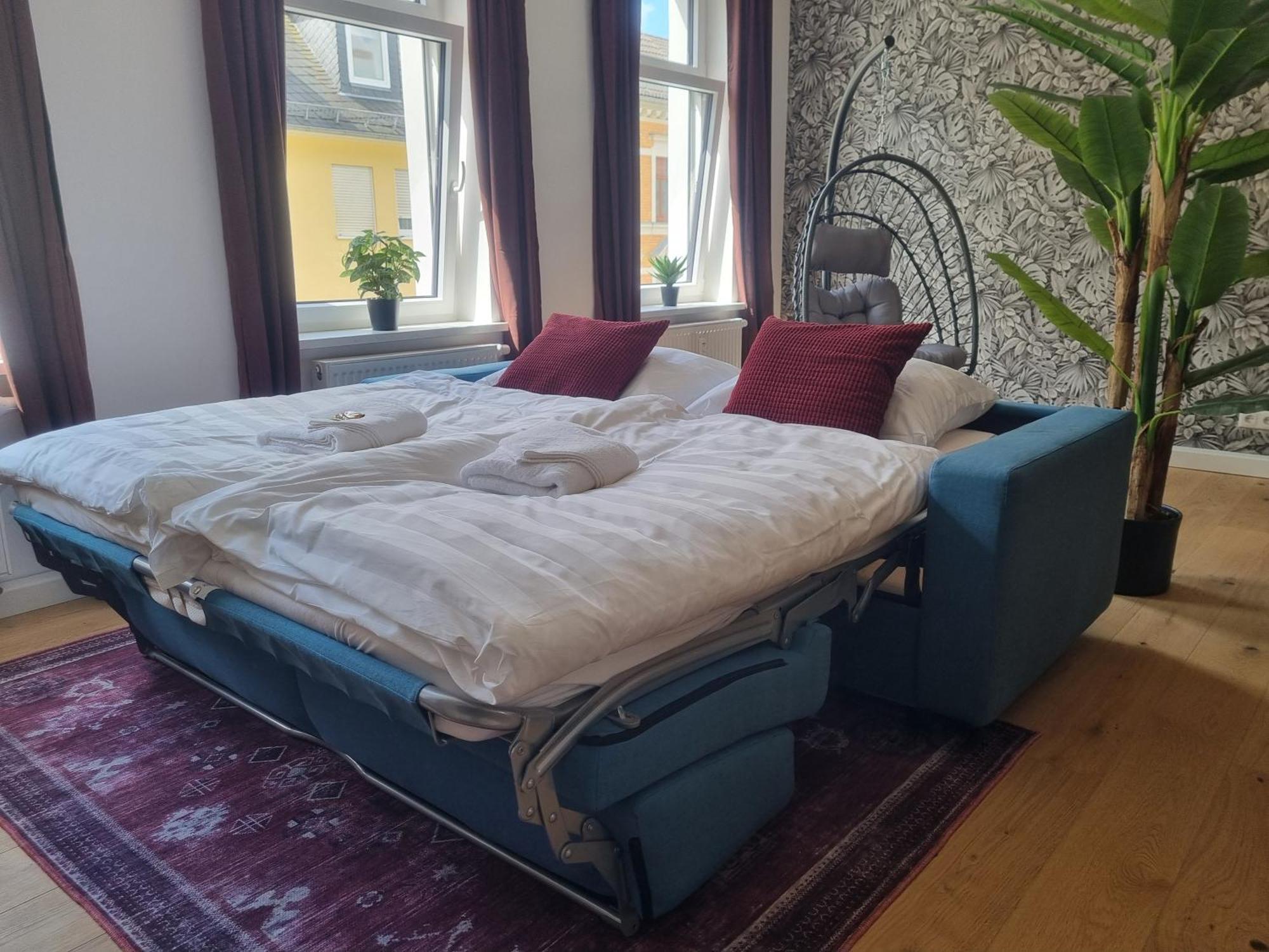 Maremar - Style-Loft Am Ferberturm - 2 Schlafzimmer - Luxus Boxspringbett - Arbeitsplaetze - Highspeed Wlan 格拉 外观 照片