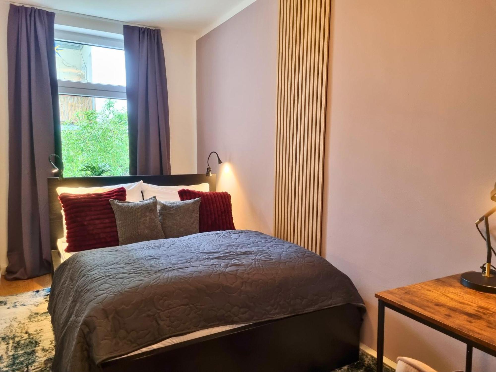 Maremar - Style-Loft Am Ferberturm - 2 Schlafzimmer - Luxus Boxspringbett - Arbeitsplaetze - Highspeed Wlan 格拉 外观 照片